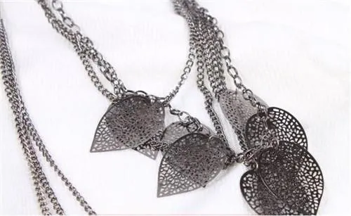 Bohemian Multi-leaf Necklace