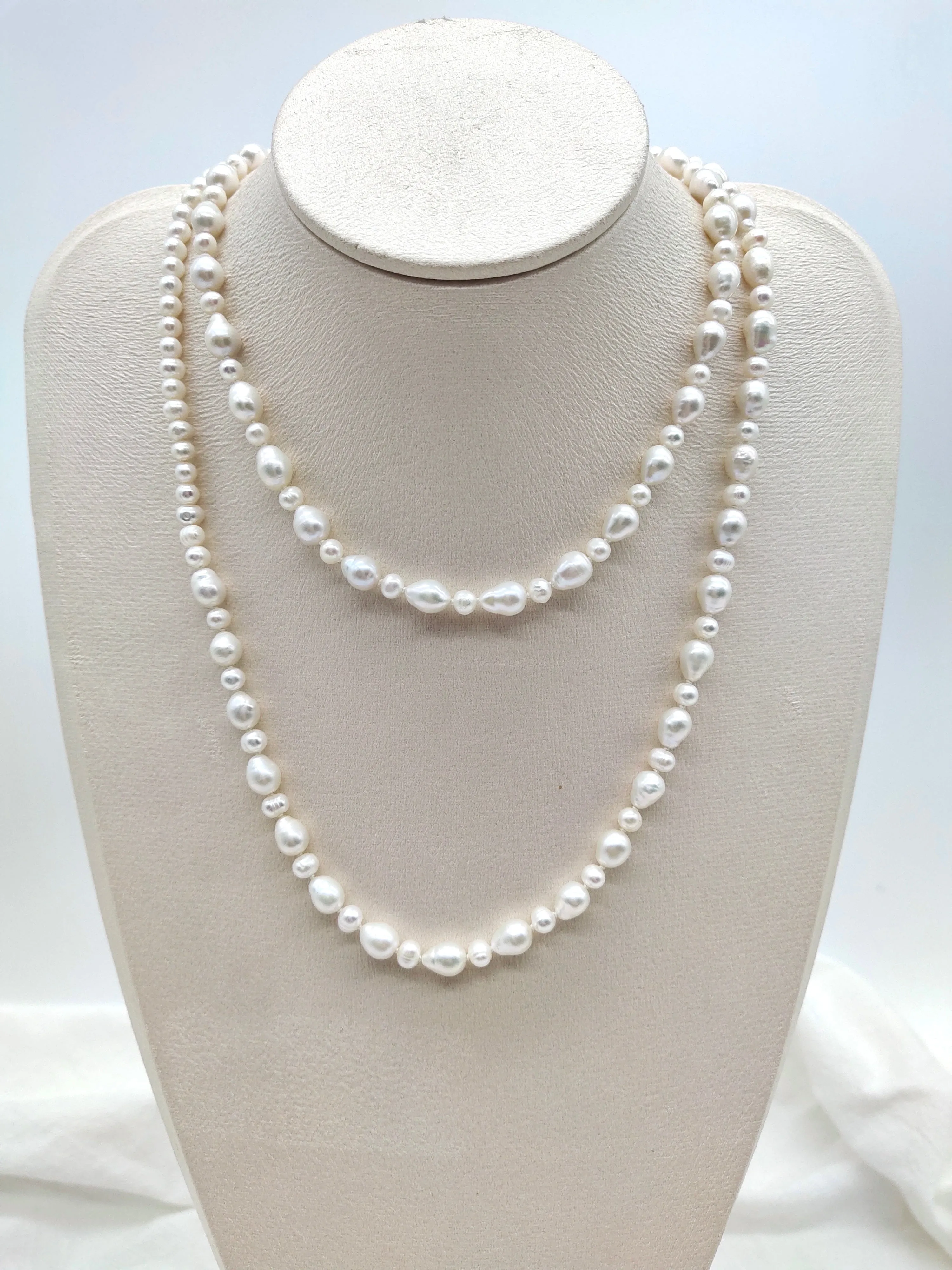 ELEGANT LONG NECKLACE - 90cm