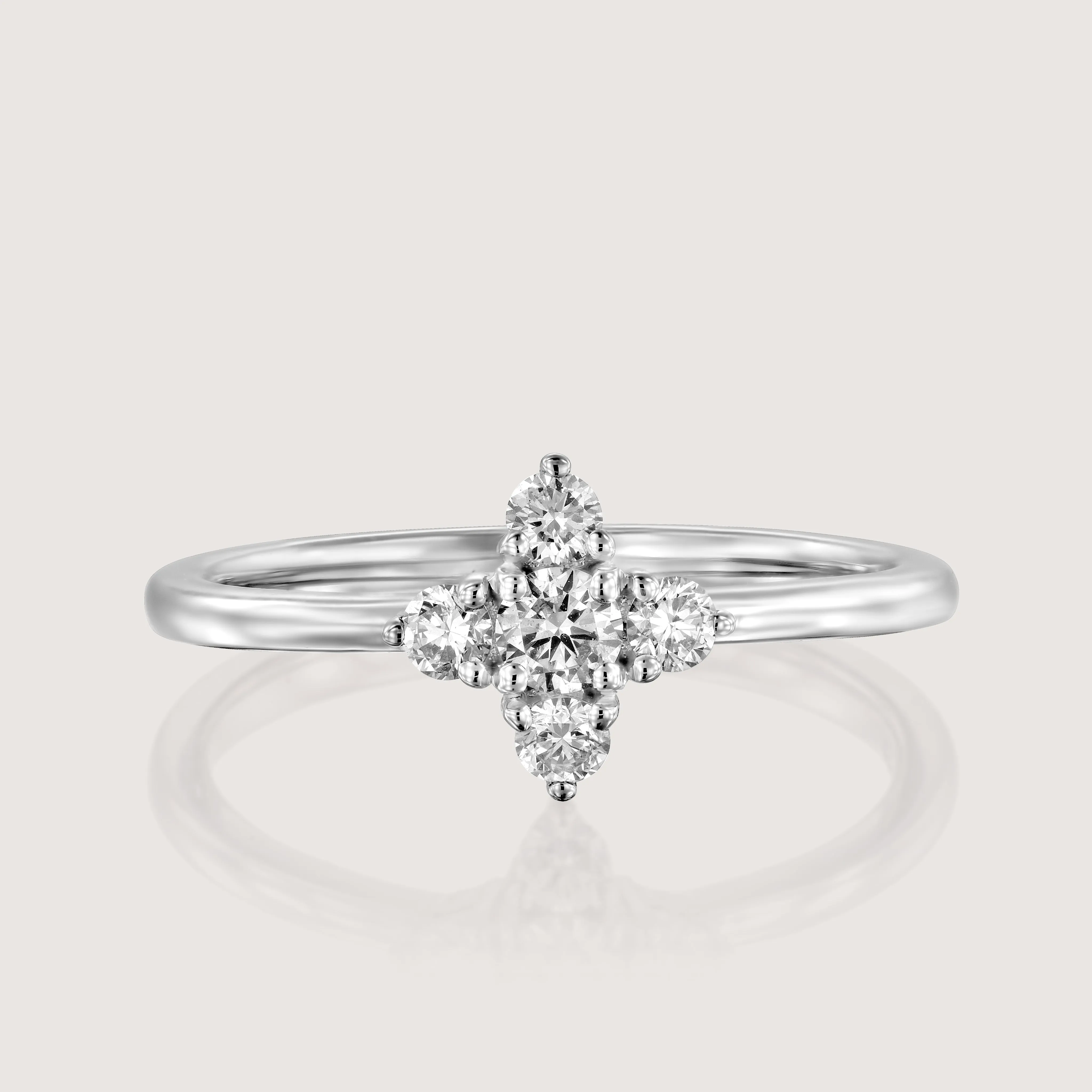 Eliana White Gold and Diamonds Ring