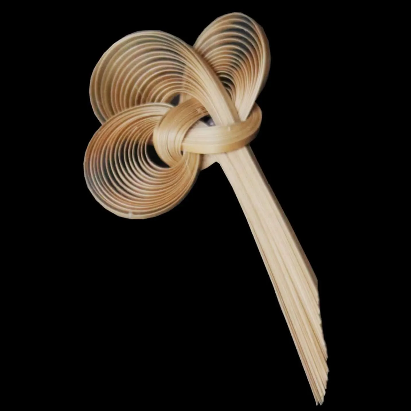 Handcrafted Bamboo Brooch -Chinese Knot Design