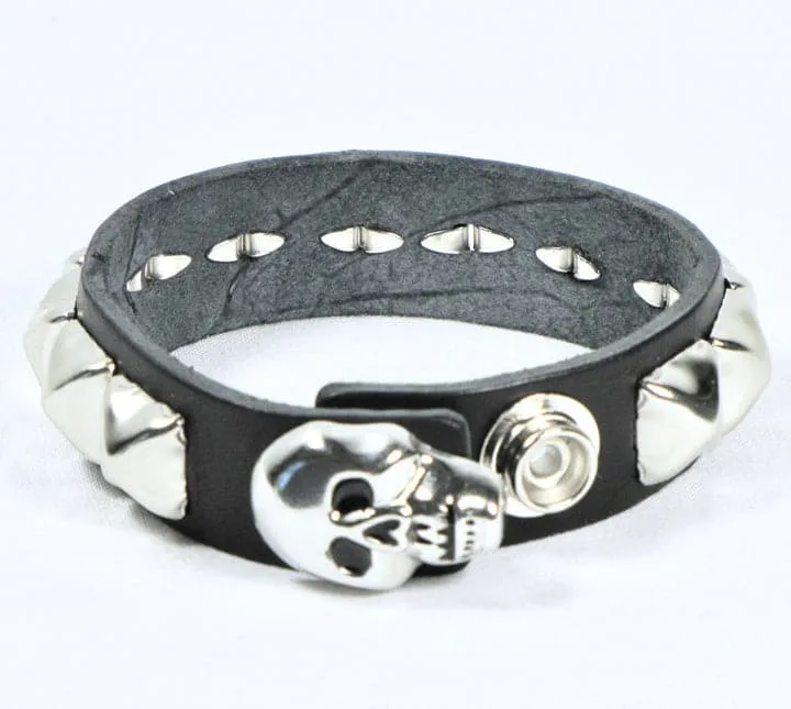 Pyramid Wristband W/ Skull Snap