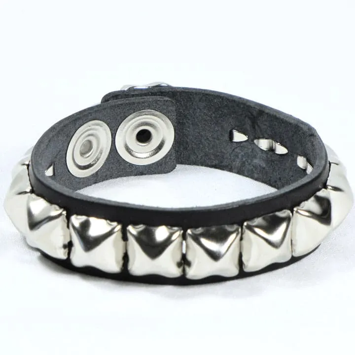 Pyramid Wristband W/ Skull Snap