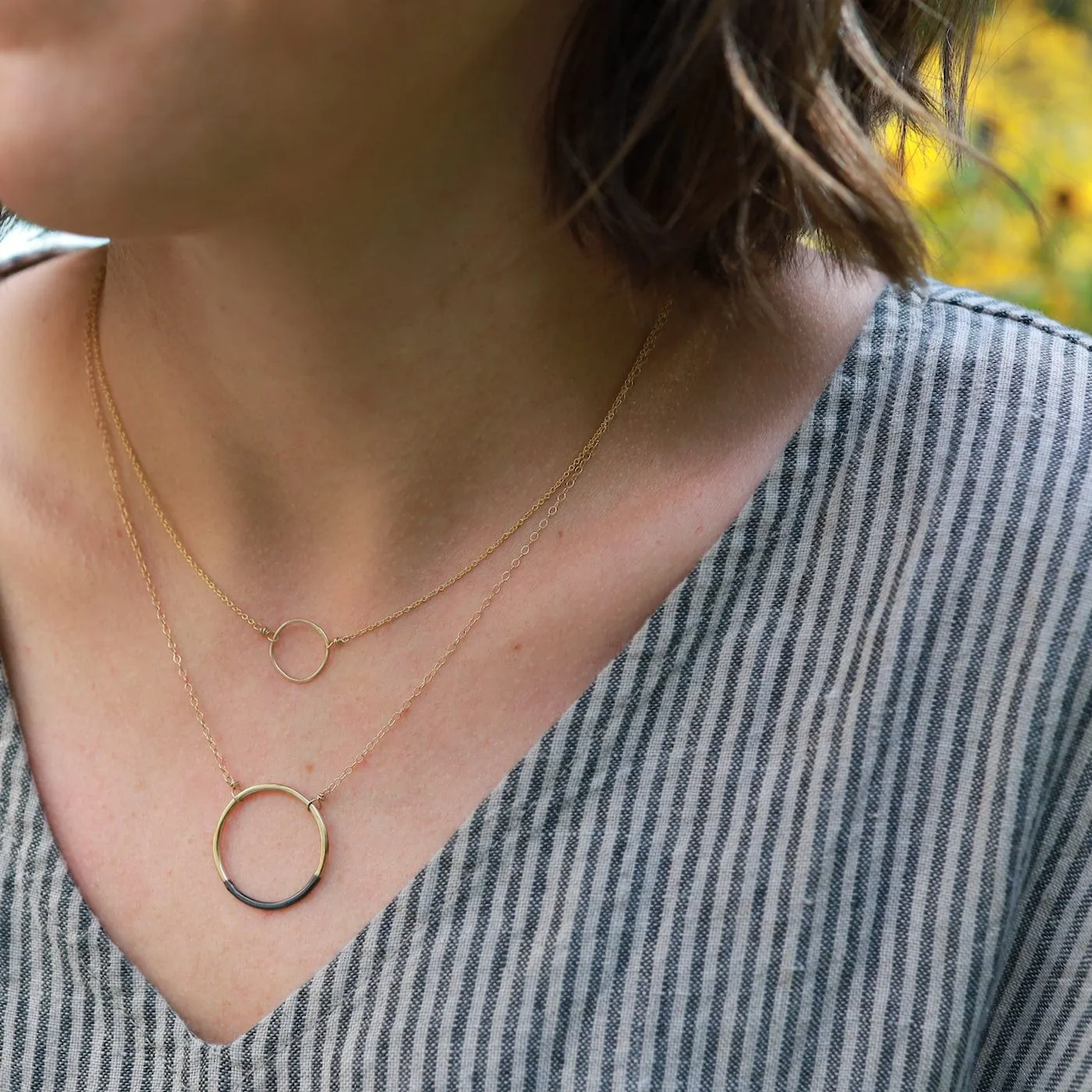 Simple Rounded Square Necklace