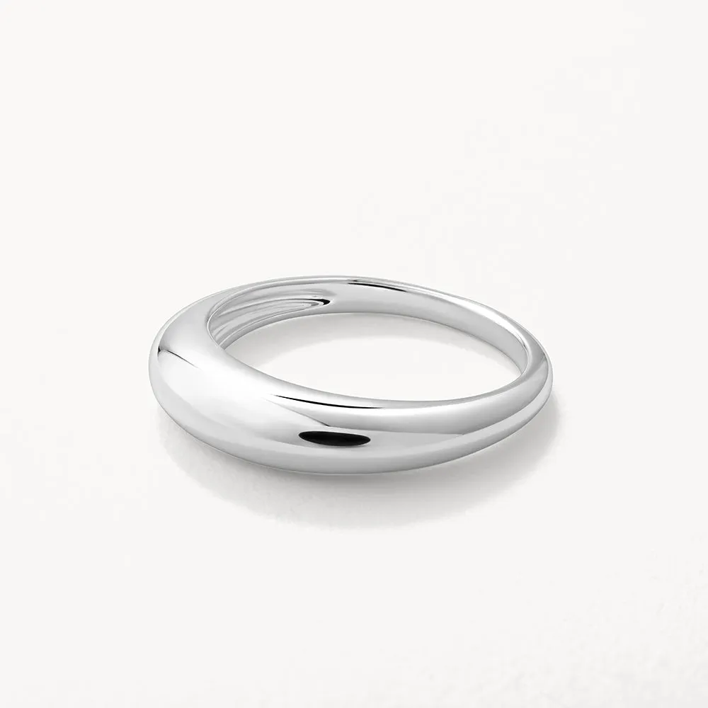 Slim Curve Dome Ring in Silver