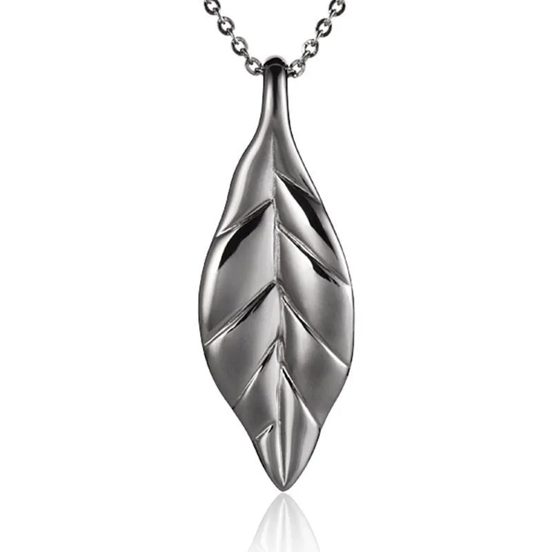 Sterling Silver Maile Pendant