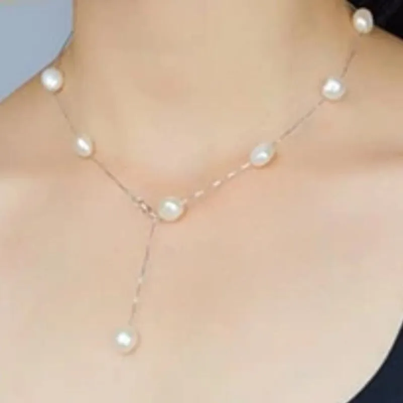 Womens Baroque Pearl Necklace